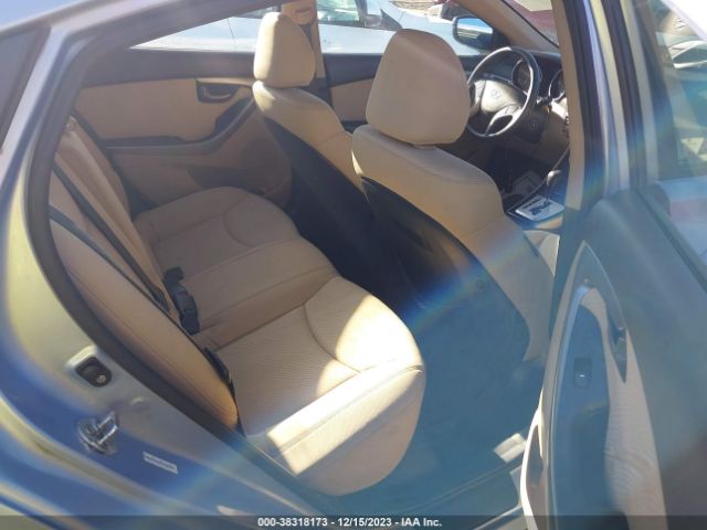 Photo 7 VIN: KMHDH4AE5CU450215 - HYUNDAI ELANTRA 