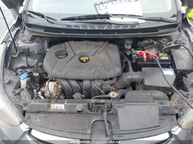 Photo 9 VIN: KMHDH4AE5CU455589 - HYUNDAI ELANTRA 