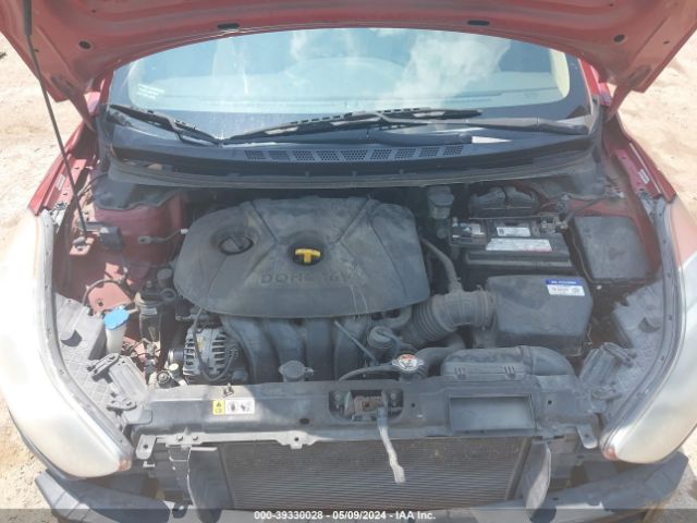 Photo 9 VIN: KMHDH4AE5CU464972 - HYUNDAI ELANTRA 