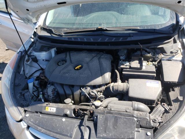 Photo 6 VIN: KMHDH4AE5CU477074 - HYUNDAI ELANTRA GL 