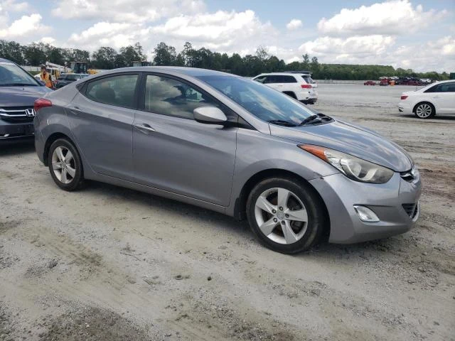 Photo 3 VIN: KMHDH4AE5DU532379 - HYUNDAI ELANTRA GL 