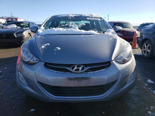 Photo 4 VIN: KMHDH4AE5DU671153 - HYUNDAI ELANTRA 