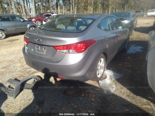 Photo 3 VIN: KMHDH4AE5DU761032 - HYUNDAI ELANTRA 