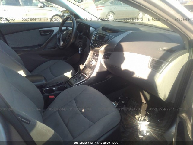 Photo 4 VIN: KMHDH4AE5DU761032 - HYUNDAI ELANTRA 