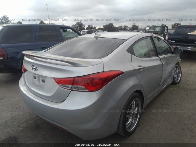 Photo 3 VIN: KMHDH4AE5DU792653 - HYUNDAI ELANTRA 