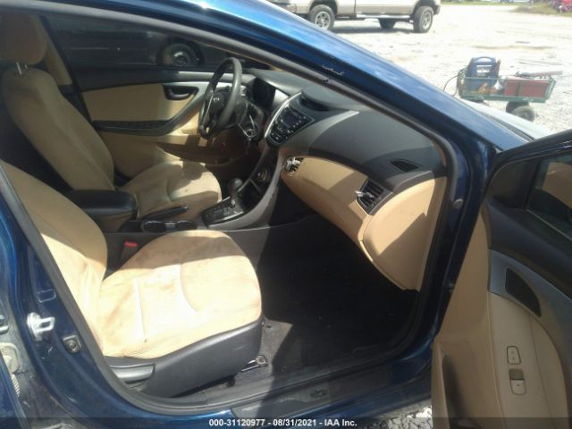 Photo 4 VIN: KMHDH4AE5DU793043 - HYUNDAI ELANTRA 