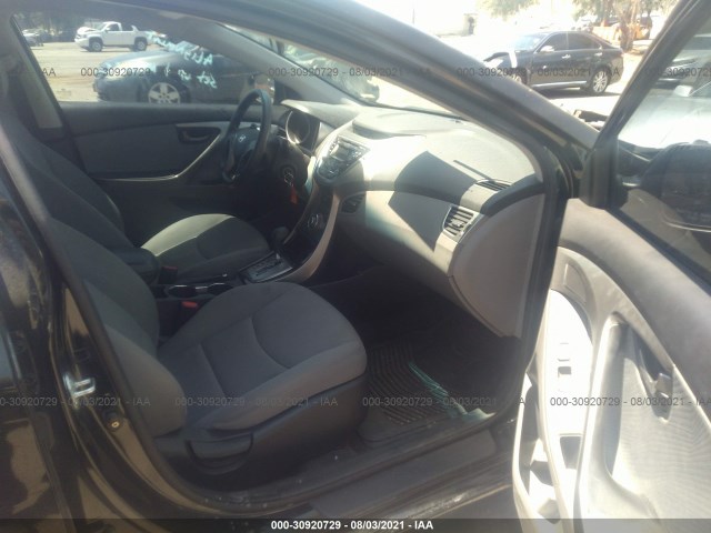 Photo 4 VIN: KMHDH4AE5DU827109 - HYUNDAI ELANTRA 