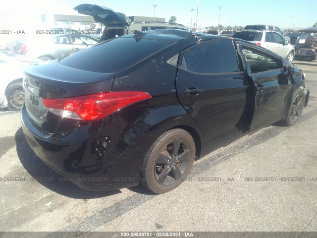 Photo 3 VIN: KMHDH4AE5DU845139 - HYUNDAI ELANTRA 