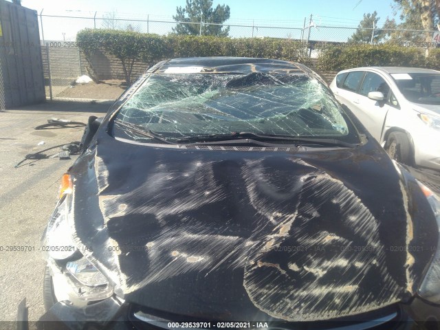 Photo 5 VIN: KMHDH4AE5DU845139 - HYUNDAI ELANTRA 