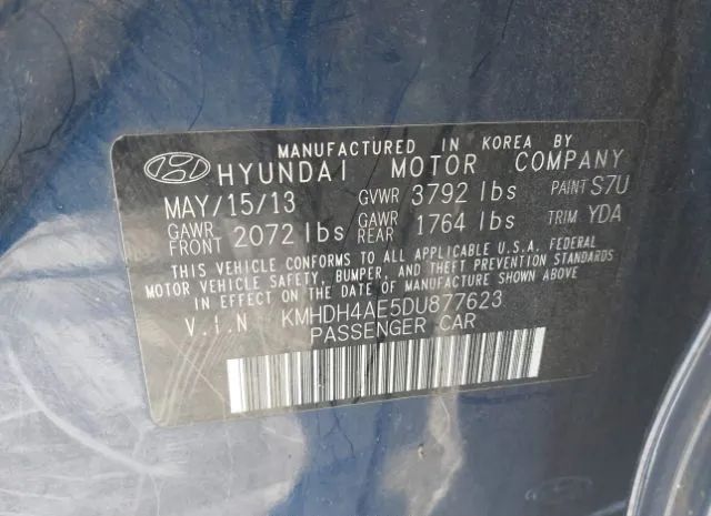 Photo 8 VIN: KMHDH4AE5DU877623 - HYUNDAI ELANTRA 