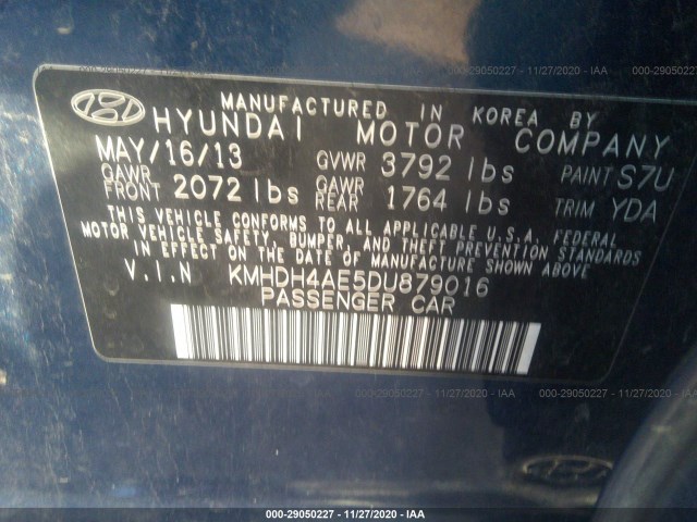 Photo 8 VIN: KMHDH4AE5DU879016 - HYUNDAI ELANTRA 