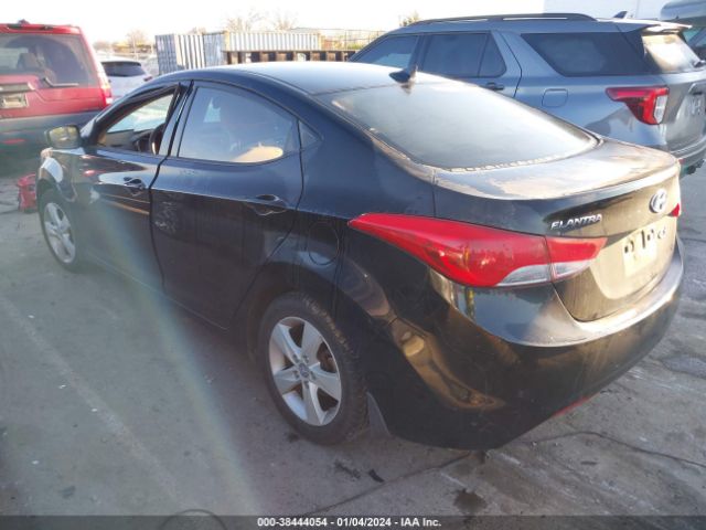 Photo 2 VIN: KMHDH4AE5DU894857 - HYUNDAI ELANTRA 