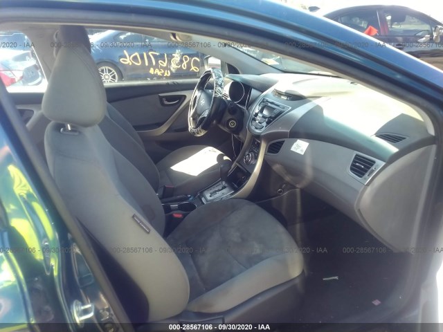 Photo 4 VIN: KMHDH4AE5DU951865 - HYUNDAI ELANTRA 