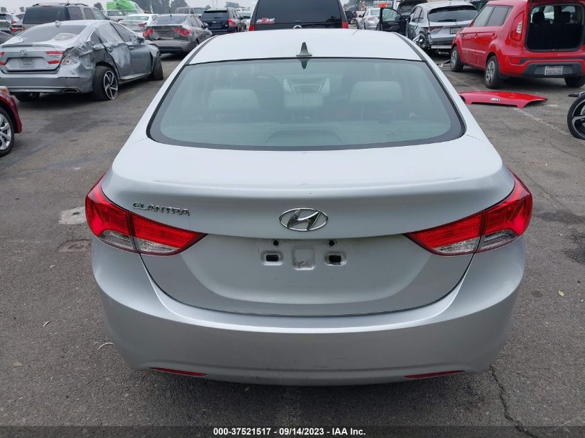 Photo 15 VIN: KMHDH4AE5DU991444 - HYUNDAI ELANTRA 