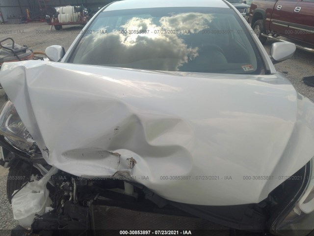 Photo 9 VIN: KMHDH4AE5EU033101 - HYUNDAI ELANTRA 