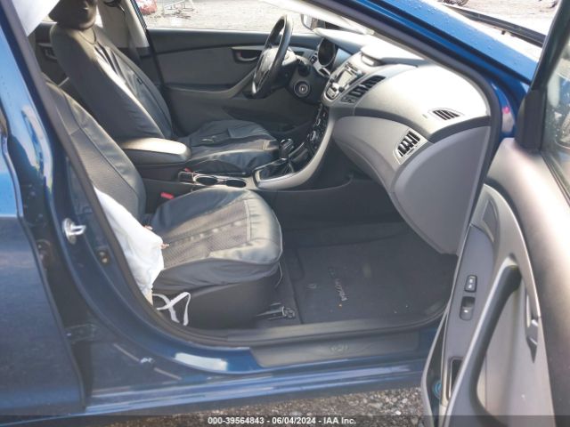 Photo 4 VIN: KMHDH4AE5EU081813 - HYUNDAI ELANTRA 