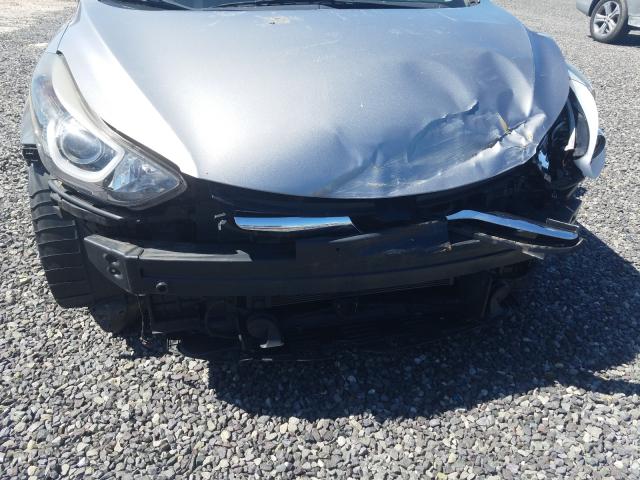 Photo 8 VIN: KMHDH4AE5FU225006 - HYUNDAI ELANTRA SE 