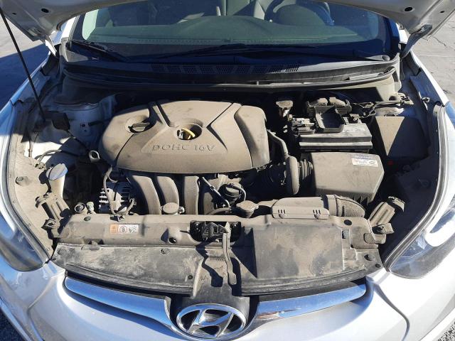 Photo 10 VIN: KMHDH4AE5FU228214 - HYUNDAI ELANTRA 