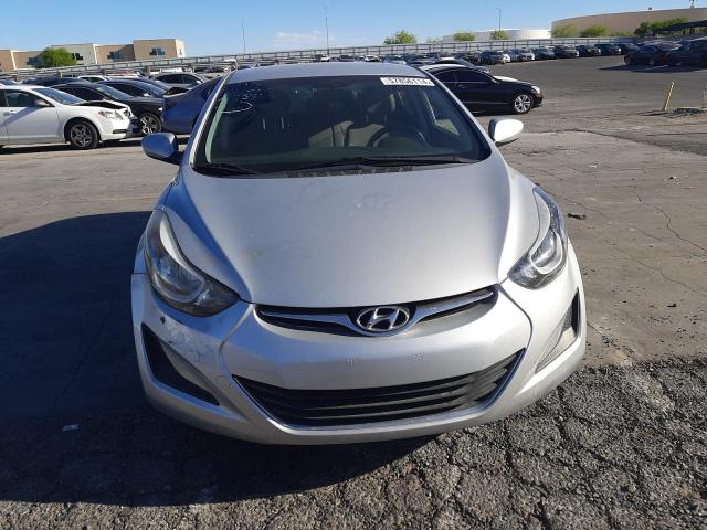 Photo 4 VIN: KMHDH4AE5FU228214 - HYUNDAI ELANTRA 