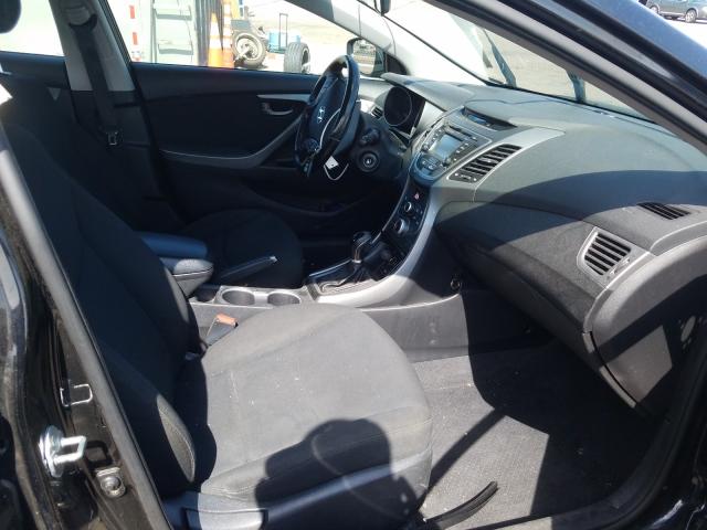 Photo 4 VIN: KMHDH4AE5FU258880 - HYUNDAI ELANTRA SE 