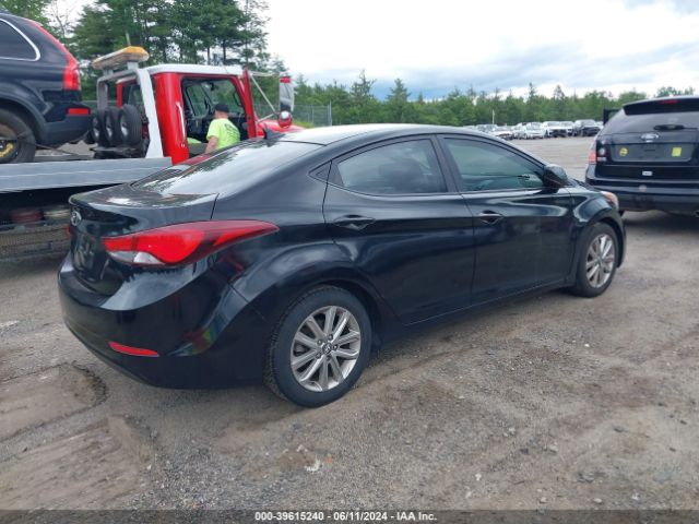 Photo 3 VIN: KMHDH4AE5FU282466 - HYUNDAI ELANTRA 