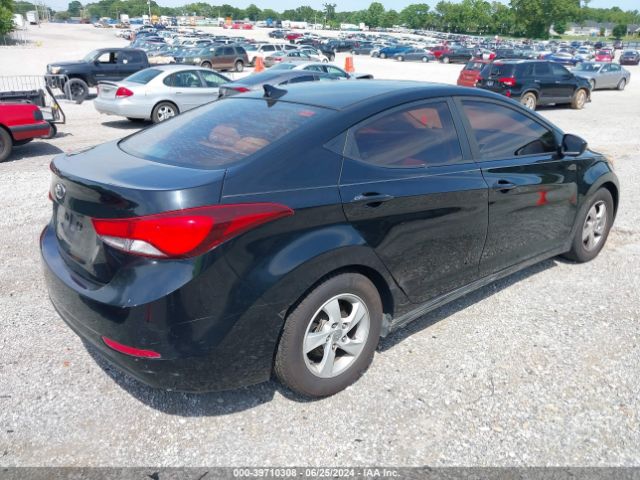 Photo 3 VIN: KMHDH4AE5FU283262 - HYUNDAI ELANTRA 