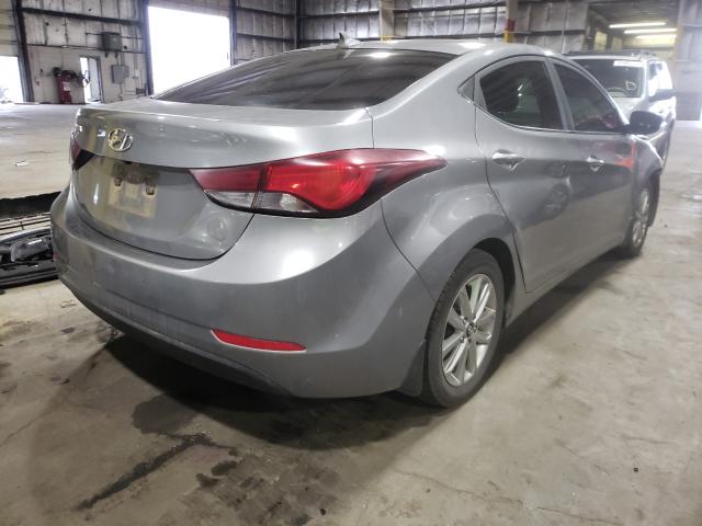 Photo 3 VIN: KMHDH4AE5FU310993 - HYUNDAI ELANTRA SE 