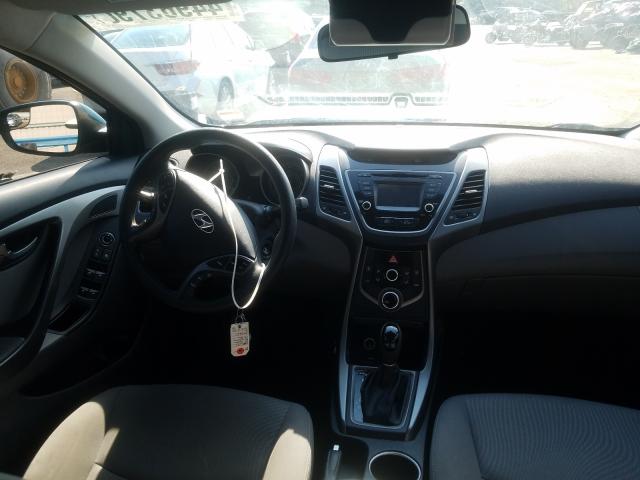 Photo 8 VIN: KMHDH4AE5FU325770 - HYUNDAI ELANTRA SE 