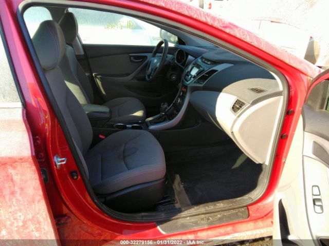 Photo 4 VIN: KMHDH4AE5FU341337 - HYUNDAI ELANTRA 