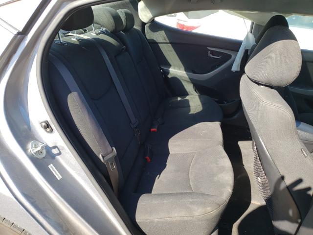 Photo 5 VIN: KMHDH4AE5FU372720 - HYUNDAI ELANTRA SE 