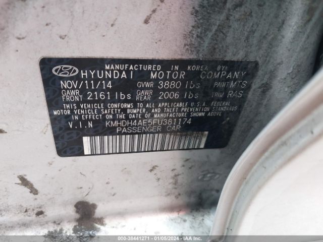 Photo 8 VIN: KMHDH4AE5FU381174 - HYUNDAI ELANTRA 