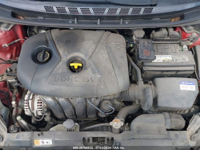 Photo 9 VIN: KMHDH4AE5FU383491 - HYUNDAI ELANTRA 