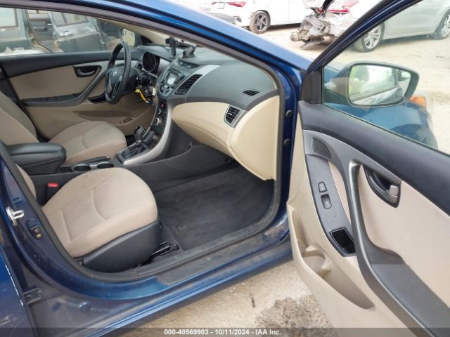 Photo 4 VIN: KMHDH4AE5FU389162 - HYUNDAI ELANTRA 