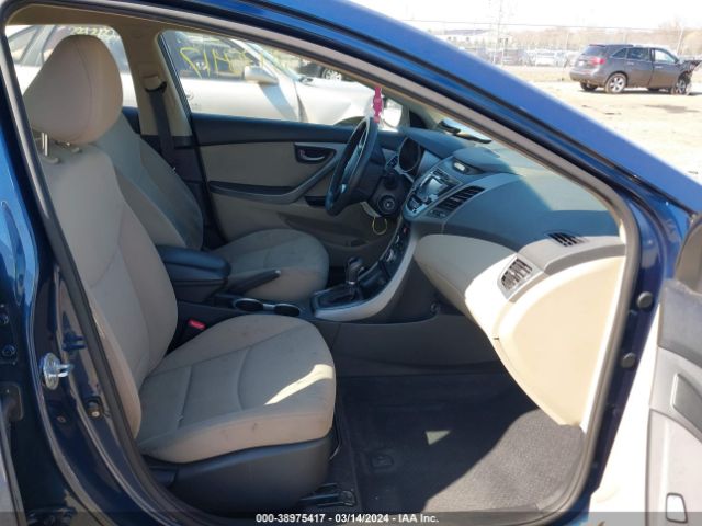 Photo 4 VIN: KMHDH4AE5FU446413 - HYUNDAI ELANTRA 