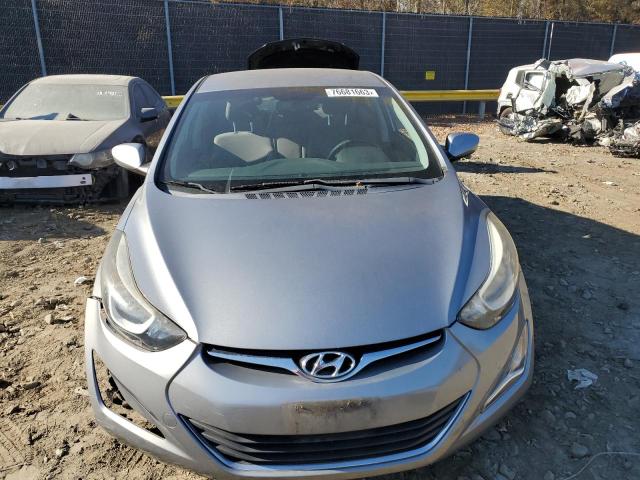 Photo 4 VIN: KMHDH4AE5GU485780 - HYUNDAI ELANTRA 