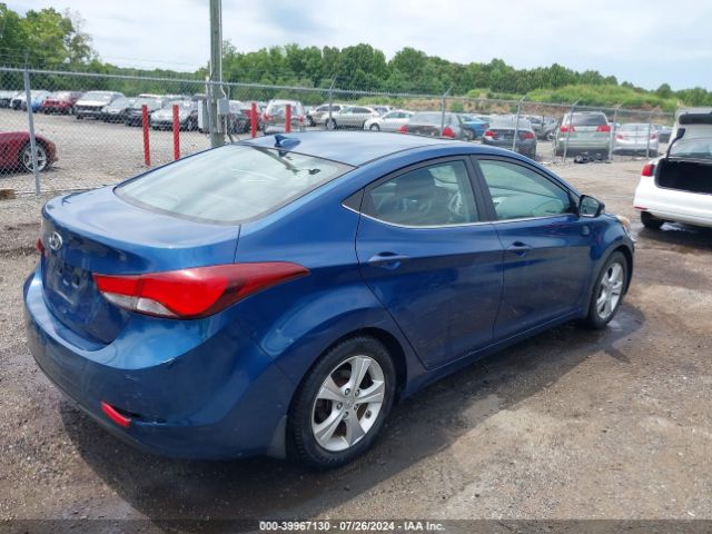 Photo 3 VIN: KMHDH4AE5GU528093 - HYUNDAI ELANTRA 