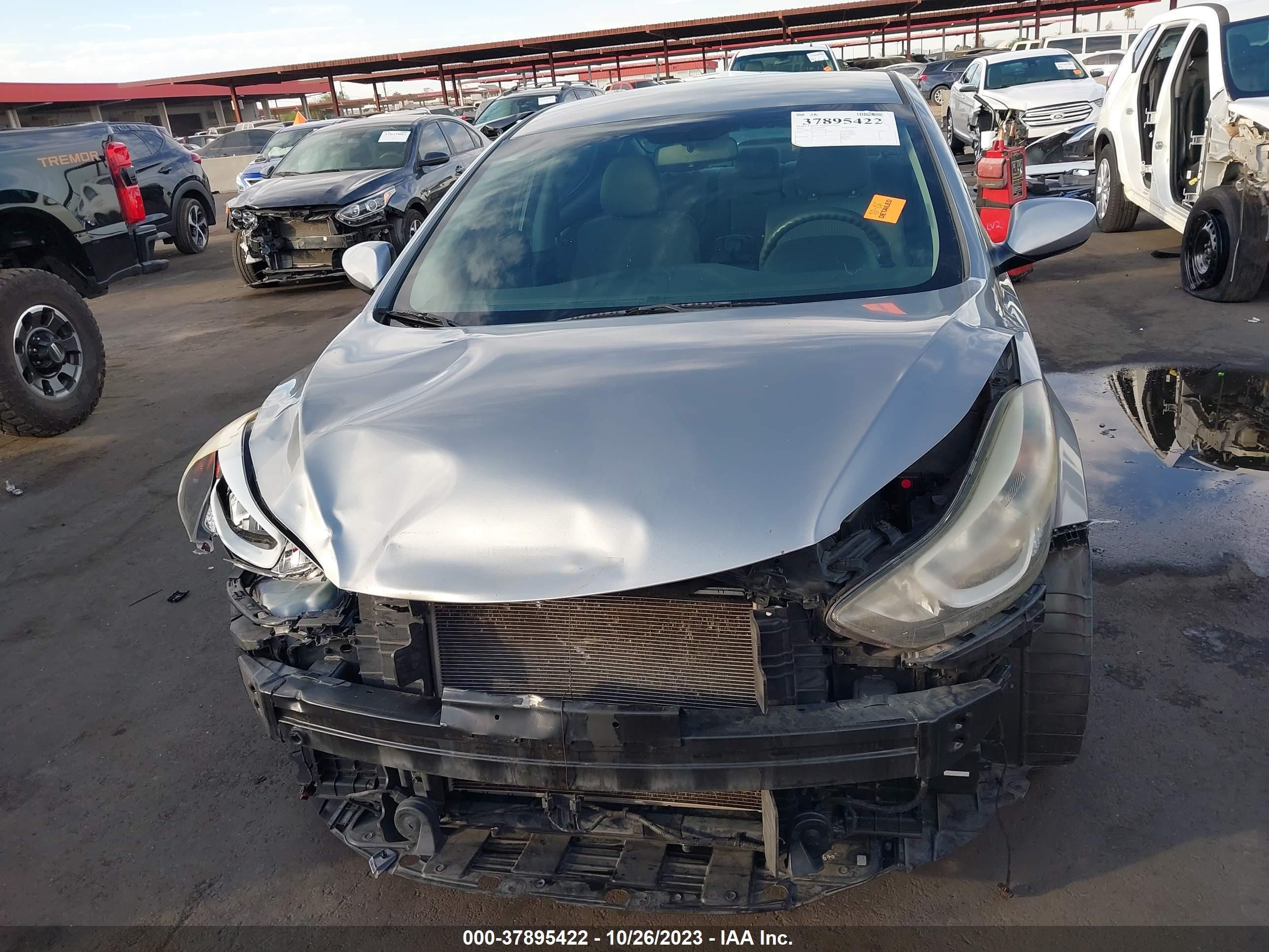 Photo 5 VIN: KMHDH4AE5GU542656 - HYUNDAI ELANTRA 