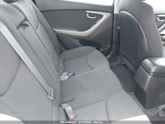 Photo 7 VIN: KMHDH4AE5GU566438 - HYUNDAI ELANTRA 