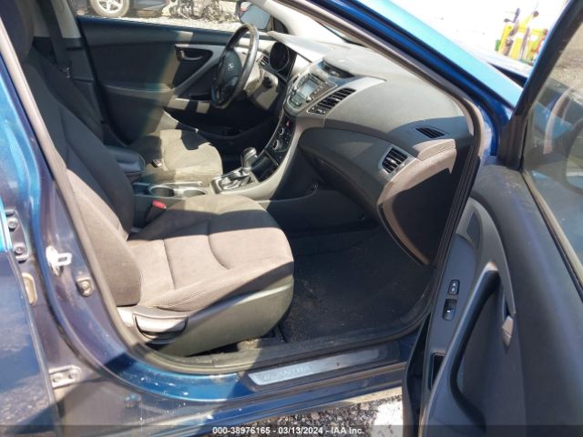 Photo 4 VIN: KMHDH4AE5GU567444 - HYUNDAI ELANTRA 