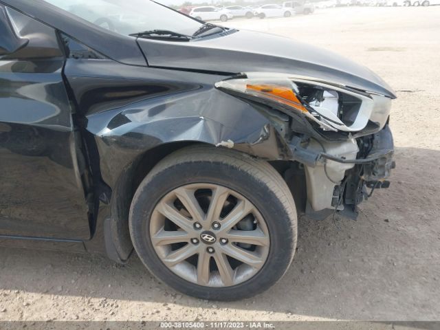 Photo 5 VIN: KMHDH4AE5GU604606 - HYUNDAI ELANTRA 