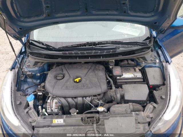 Photo 9 VIN: KMHDH4AE5GU618389 - HYUNDAI ELANTRA 