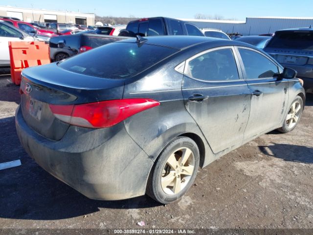 Photo 3 VIN: KMHDH4AE6BU082304 - HYUNDAI ELANTRA 