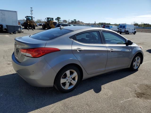 Photo 2 VIN: KMHDH4AE6BU082870 - HYUNDAI ELANTRA 