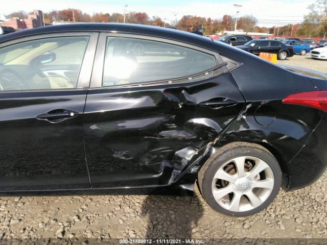 Photo 5 VIN: KMHDH4AE6BU093982 - HYUNDAI ELANTRA 