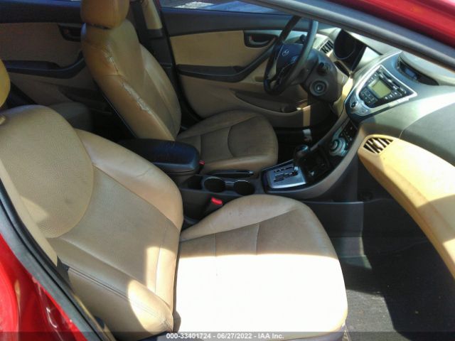 Photo 4 VIN: KMHDH4AE6BU103300 - HYUNDAI ELANTRA 