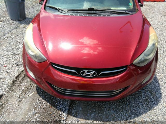 Photo 5 VIN: KMHDH4AE6BU103300 - HYUNDAI ELANTRA 