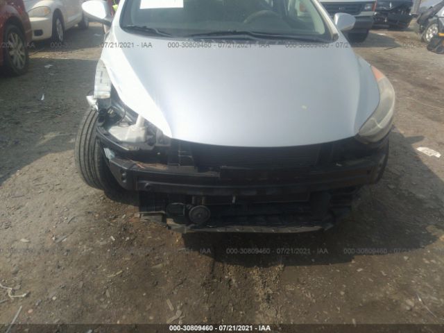 Photo 5 VIN: KMHDH4AE6BU118265 - HYUNDAI ELANTRA 