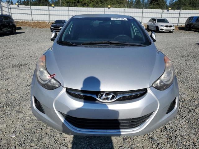 Photo 4 VIN: KMHDH4AE6BU121473 - HYUNDAI ELANTRA 