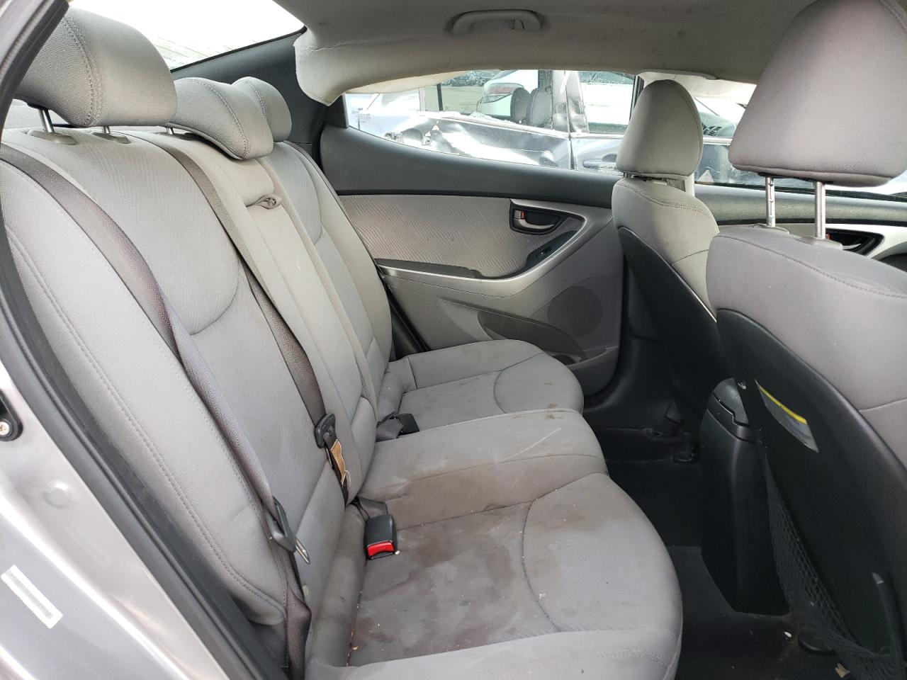 Photo 10 VIN: KMHDH4AE6BU123546 - HYUNDAI ELANTRA 