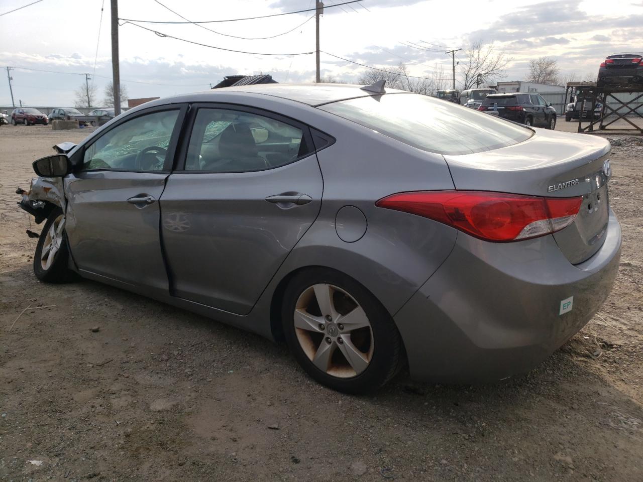 Photo 2 VIN: KMHDH4AE6BU123546 - HYUNDAI ELANTRA 